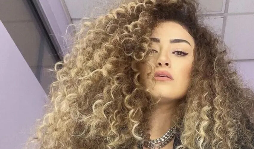 Yeni ‘Tatlıses’ krizi! Dilan Çıtak babasını tek kalemde sildi Yeni ‘Tatlıses’ krizi! Dilan Çıtak babasını tek kalemde sildi - 3. Resim