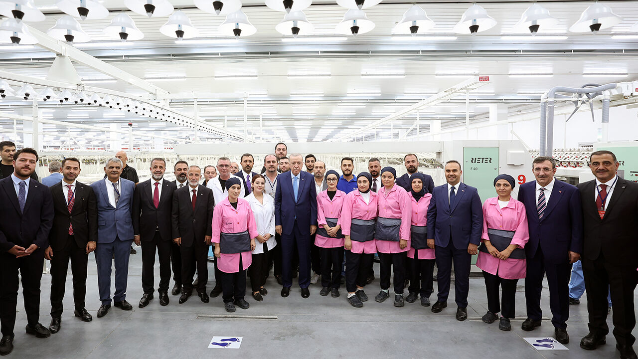 Cumhurbaşkanı Erdoğan'dan muhalefete 'Vaniköy' tepkisi: Para babalarına peşkeş çekiyorlar - 1. Resim