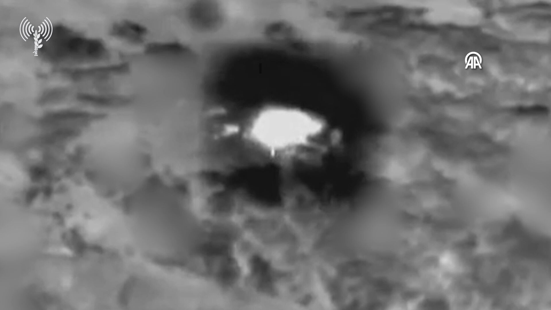 Lübnan'da gerilim büyüyor! İsrail ve Hizbullah'tan karşılıklı hamleler - 1. Resim