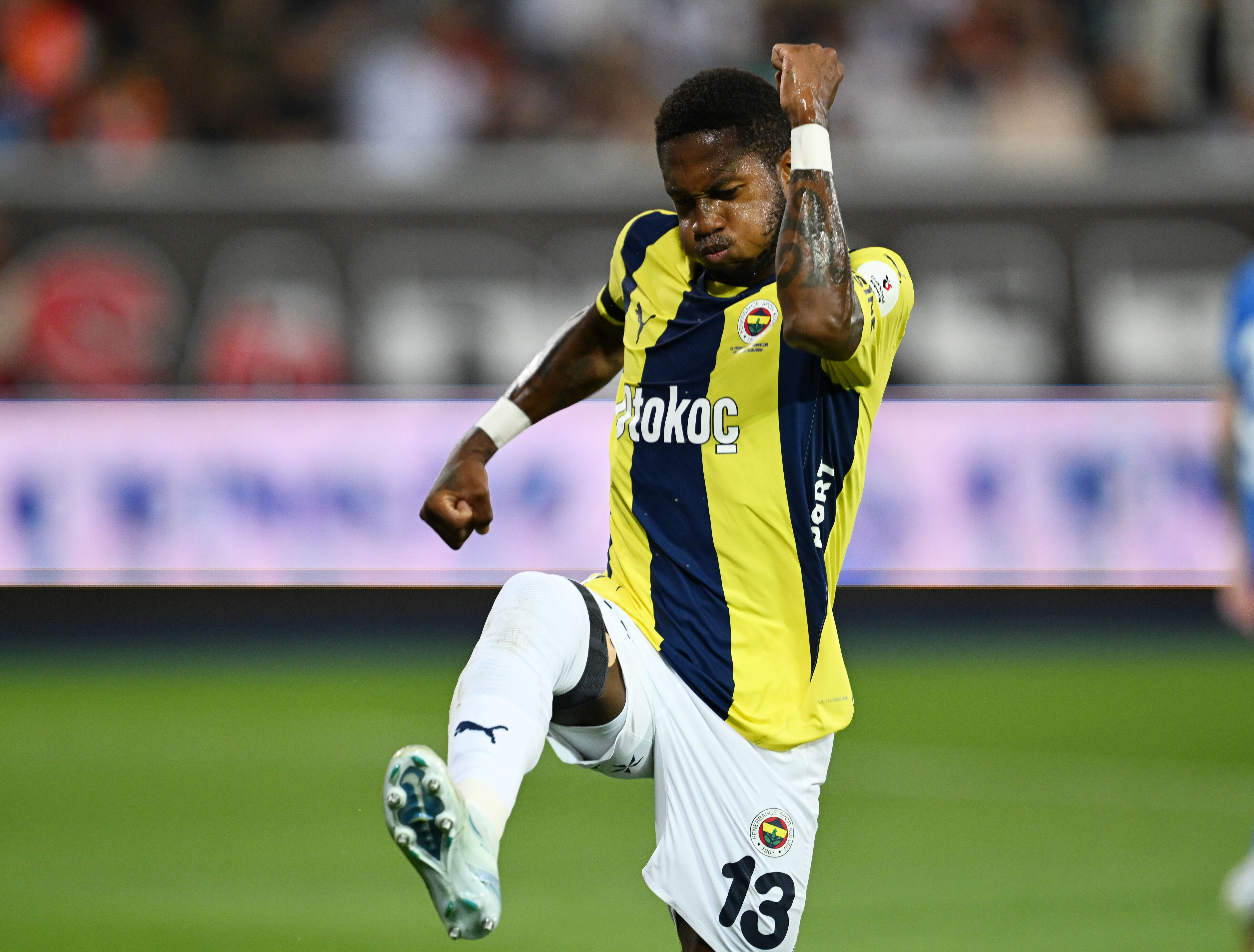 Fenerbahçe'den Rize'de 5 gollü şov! Fred hat-trick yaparak yıldızlaştı Fenerbahçe, Rize'de 5 golle şov yaptı! Fred hat-trick yaparak yıldızlaştı - 4. Resim
