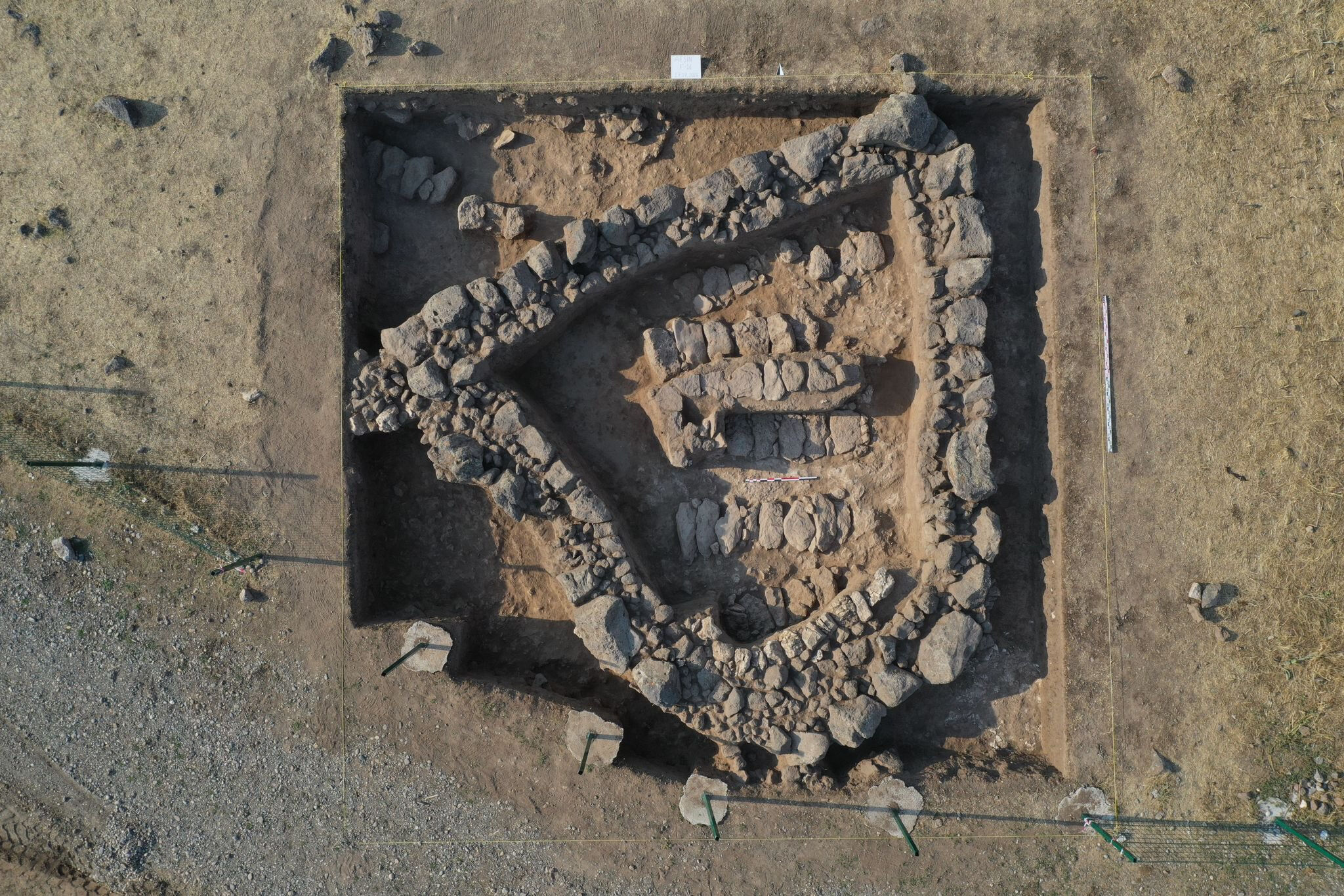 Malazgirt Savaşı'ndan kalan ok uçları bulundu - 4. Resim