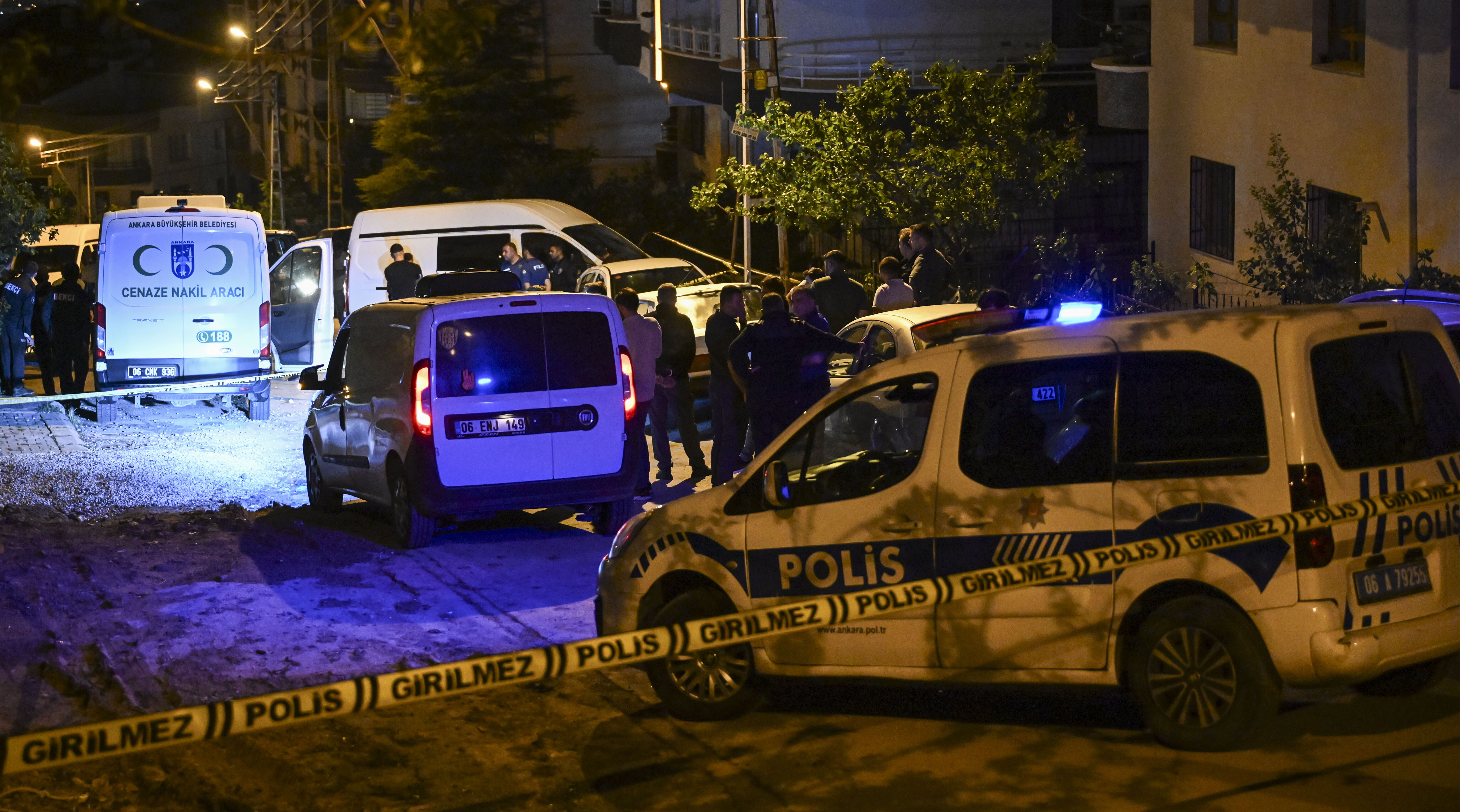 Ankara'da komşu kavgası katliama döndü! 3 kişi hayatını kaybetti - 1. Resim