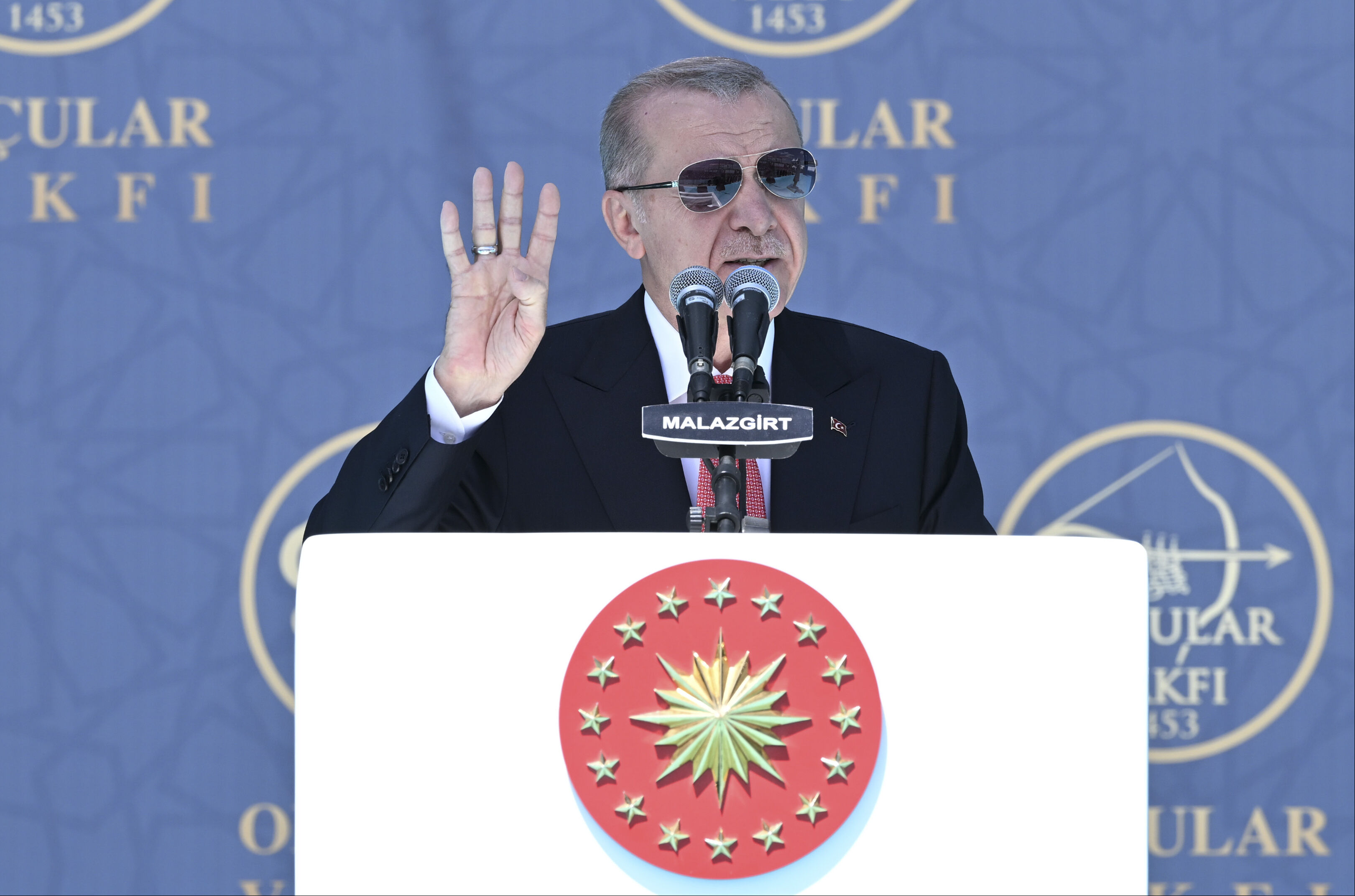 Cumhurbaşkanı Erdoğan'dan Malazgirt Zaferi mesajı! Yürüyüşümüz Türkiye Yüzyılı'nadır Cumhurbaşkanı Erdoğan'dan Malazgirt Zaferi mesajı! Yürüyüşümüz Türkiye Yüzyılı'nadır - 1. Resim