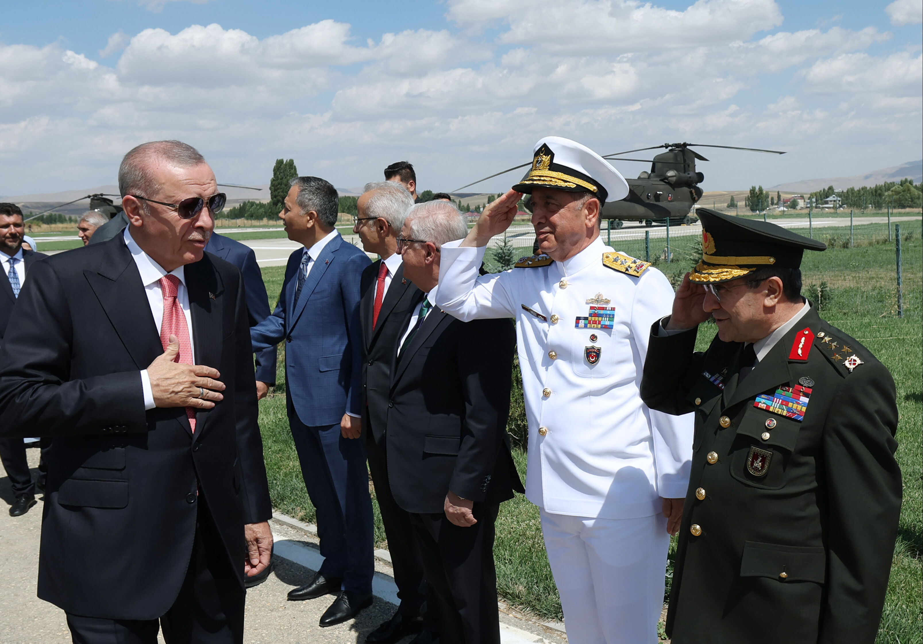 Cumhurbaşkanı Erdoğan'dan Malazgirt Zaferi mesajı! Yürüyüşümüz Türkiye Yüzyılı'nadır Cumhurbaşkanı Erdoğan'dan Malazgirt Zaferi mesajı! Yürüyüşümüz Türkiye Yüzyılı'nadır - 4. Resim