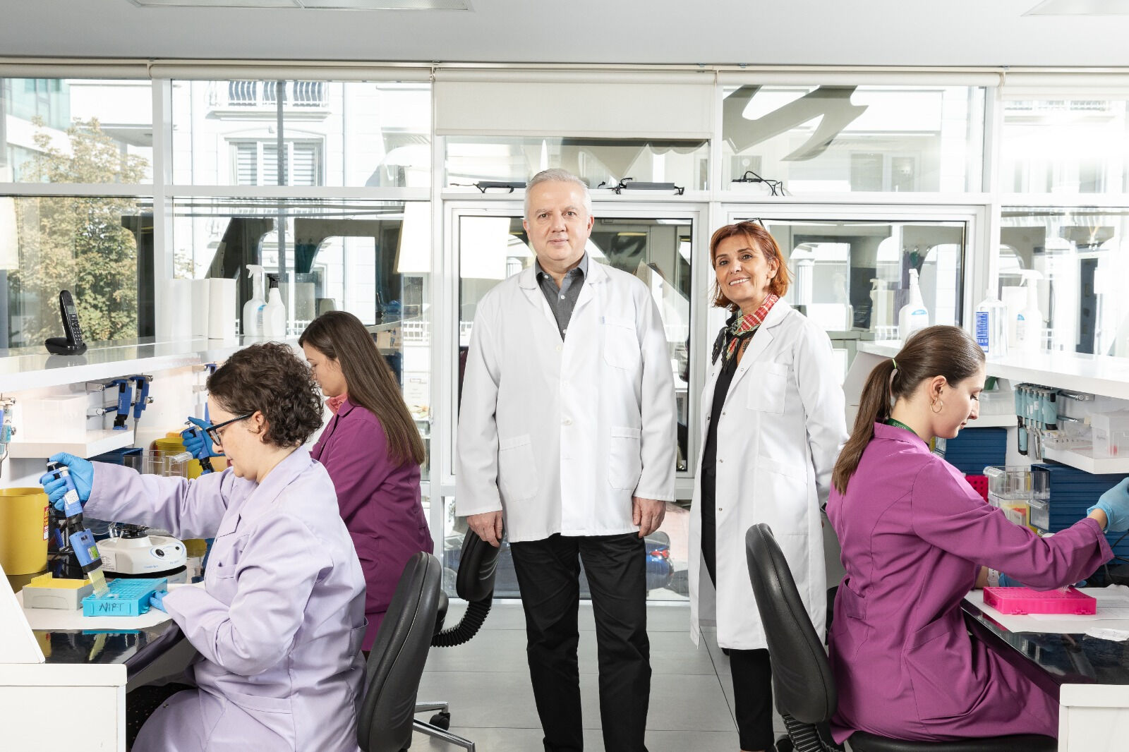 Genetik testin merkezi olduk! Artık hastalıkların teşhisi için kanlar Türkiye'ye geliyor - 2. Resim