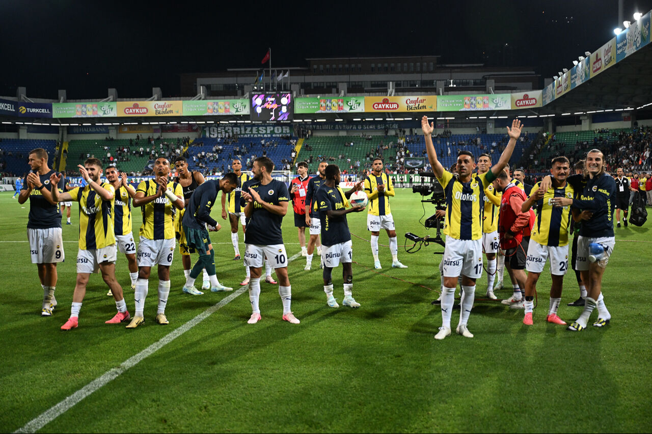 Spor yazarları Fenerbahçe'nin farklı galibiyetini değerlendirdi! 