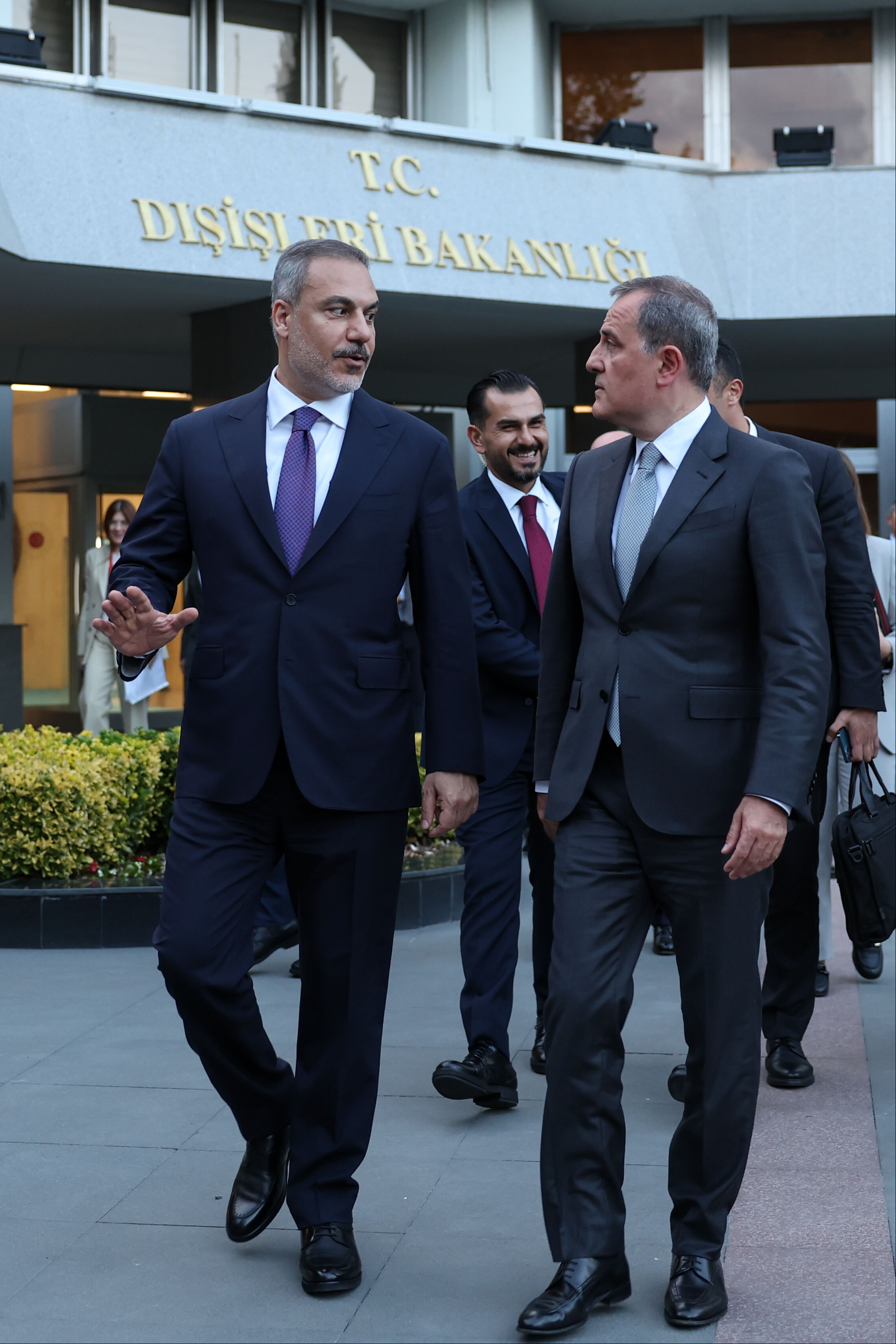 Ankara-Bakü hattında diplomasi trafiği! Bakan Fidan mevkidaşı Bayramov'u ağırladı Ankara-Bakü hattında diplomasi trafiği! Bakan Fidan mevkidaşı Bayramov'u ağırladı - 2. Resim