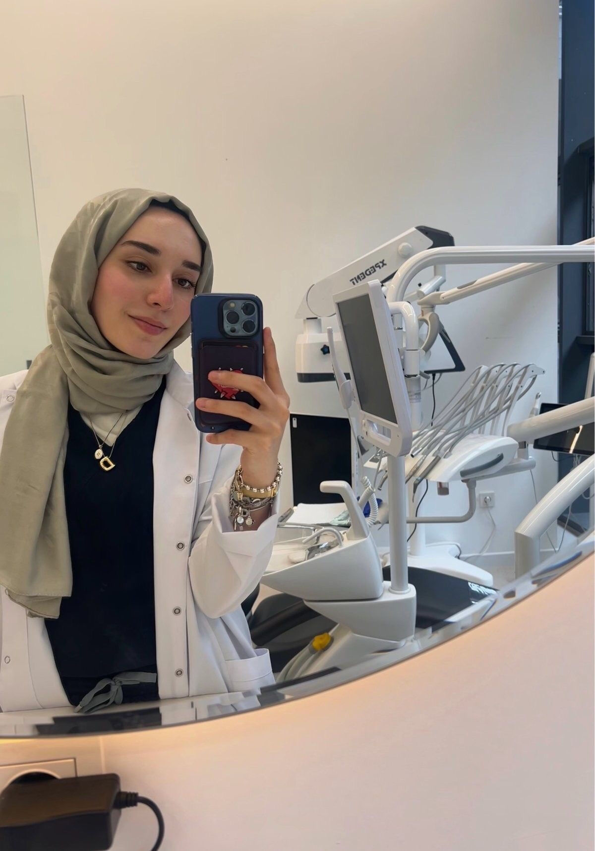 Diş Hekimliği Kongresi'nde 28 Şubat'ı hortlattılar! Baş&ouml;rt&uuml;s&uuml; olduğu i&ccedil;in kabul edilmedi - 1. Resim