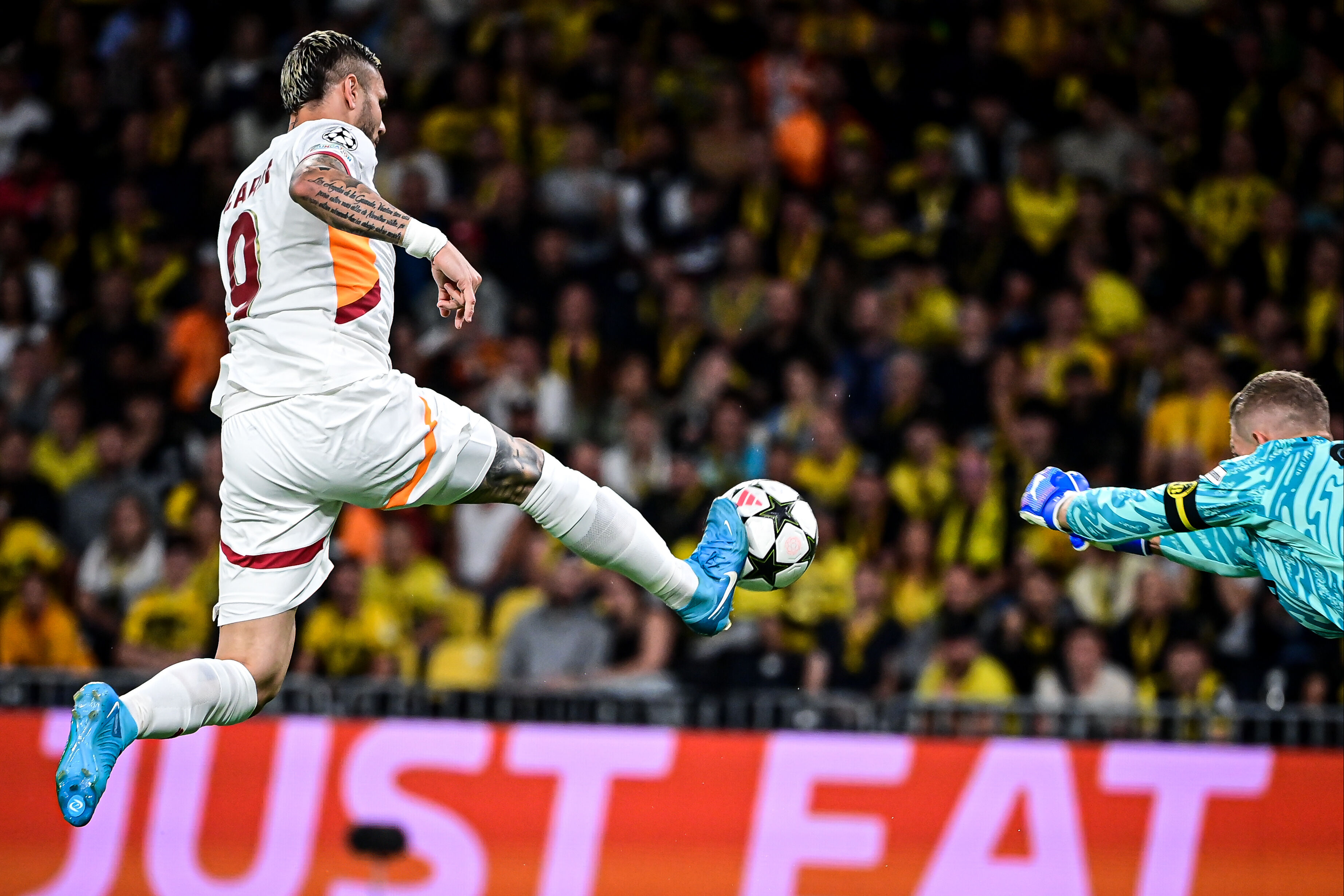 Mauro Icardi Young Boys maçı öncesi imajını değiştirdi - 2. Resim