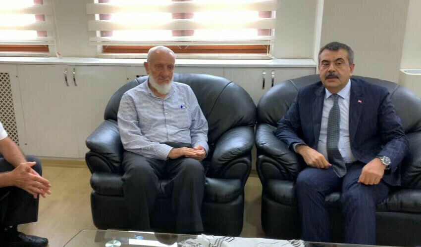 Bakan Tekin'den deprem bölgesi mesajı: Eğitim-öğretimin sorunsuz şekilde başlayabilmesi için tedbirleri aldık Bakan Tekin'den deprem bölgesi mesajı: Eğitim-öğretimin sorunsuz şekilde başlayabilmesi için tedbirleri aldık - 4. Resim