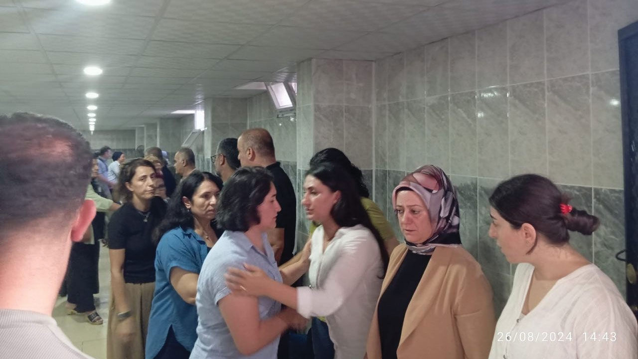 DEM/HDP vekilleri, Türkiye'nin terör operasyonlarında öldürdüğü PKK'lıların cenaze törenlerine koştu - 3. Resim