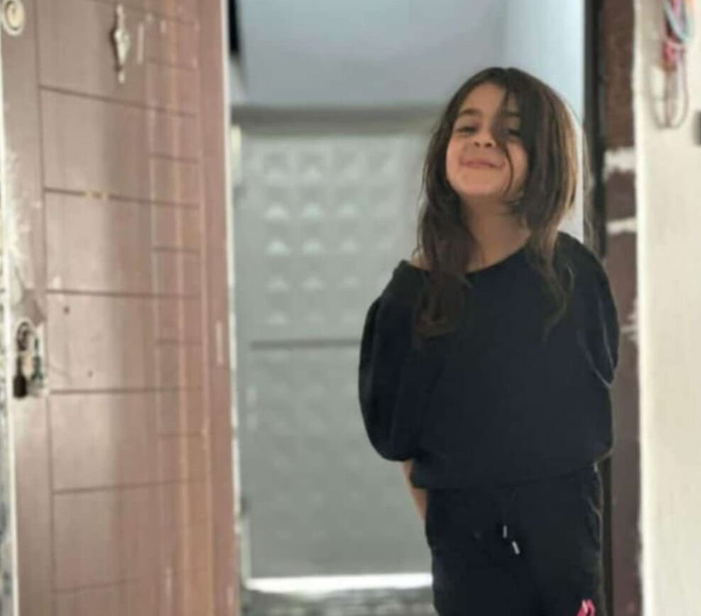 Derede bulunan terlik Narin Güran'ın mı? Şüpheli serbest kaldı, merak edilen soru cevap buldu Derede bulunan terlik Narin Güran'ın mı? Şüpheli serbest kaldı, merak edilen soru cevap buldu - 2. Resim