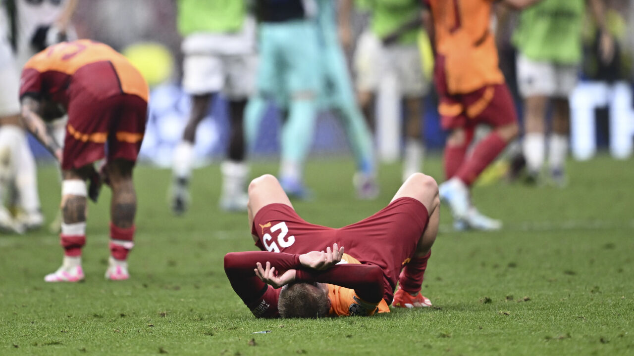 Galatasaray, Şampiyonlar Ligi'ne veda etti! Young Boys, İstanbul'dan zaferle ayrıldı - 1. Resim