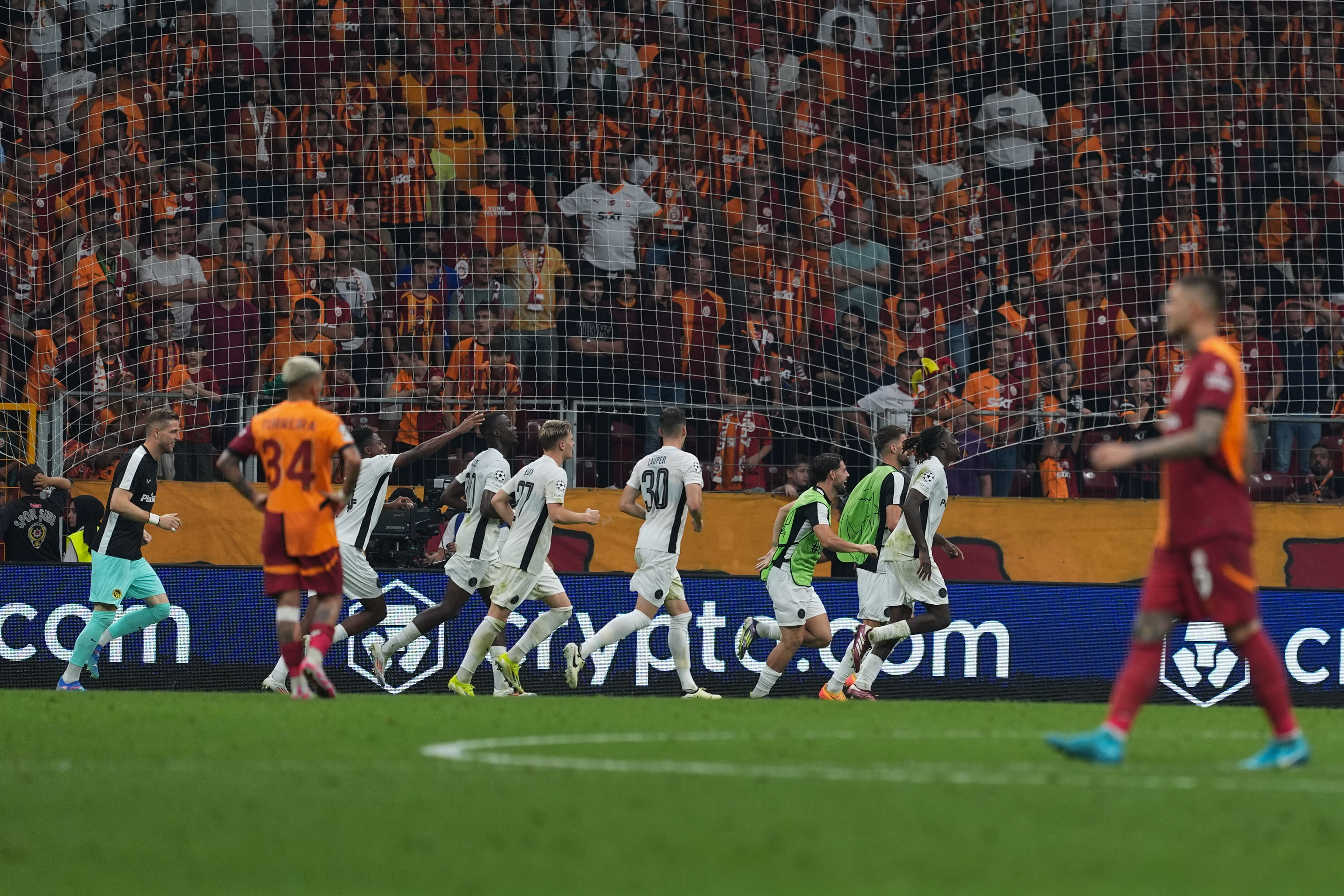 G.Saray-Young Boys maçı sonrası Okan Buruk için olay sözler! "Kibirli cümleleri..." G.Saray-Young Boys maçı sonrası Okan Buruk için olay sözler! "Kibirli cümleleri..." - 2. Resim