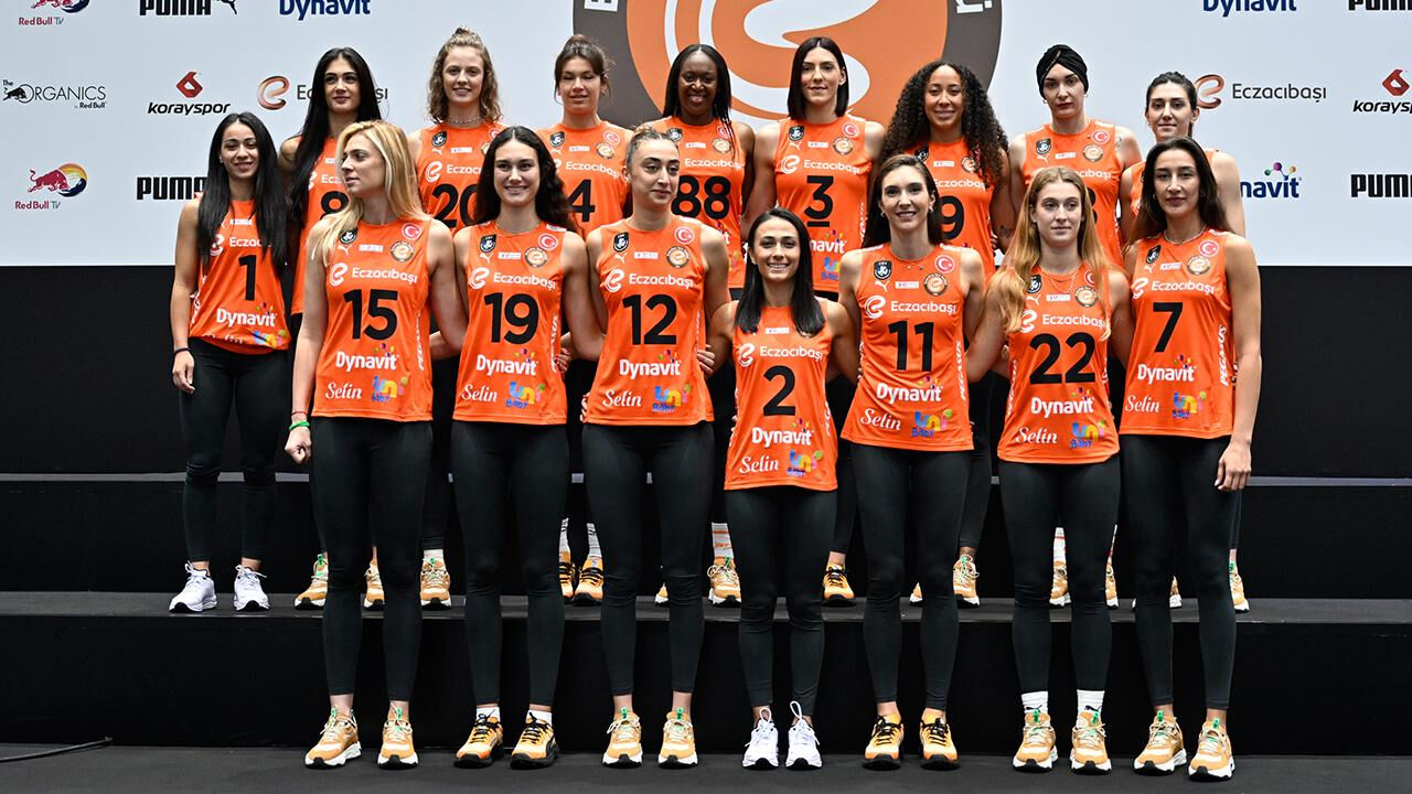 D&uuml;nyanın en başarılı 10 voleybol takımı listesinin zirvesinde Eczacıbaşı Dynavit yer aldı - 1. Resim