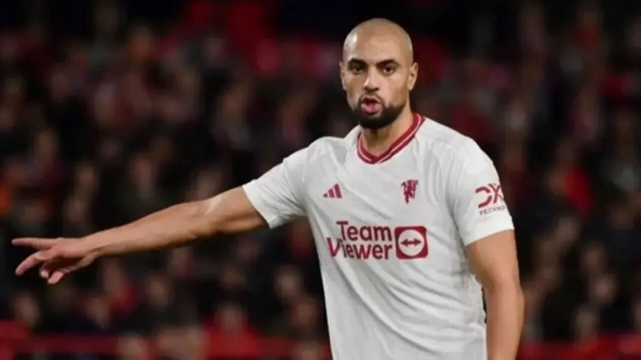 Fenerbahçe dev transferde mutlu sona ulaştı! Sofyan Amrabat İstanbul'a geliyor Fenerbahçe dev transferde mutlu sona ulaştı! Sofyan Amrabat İstanbul'a geliyor - 1. Resim