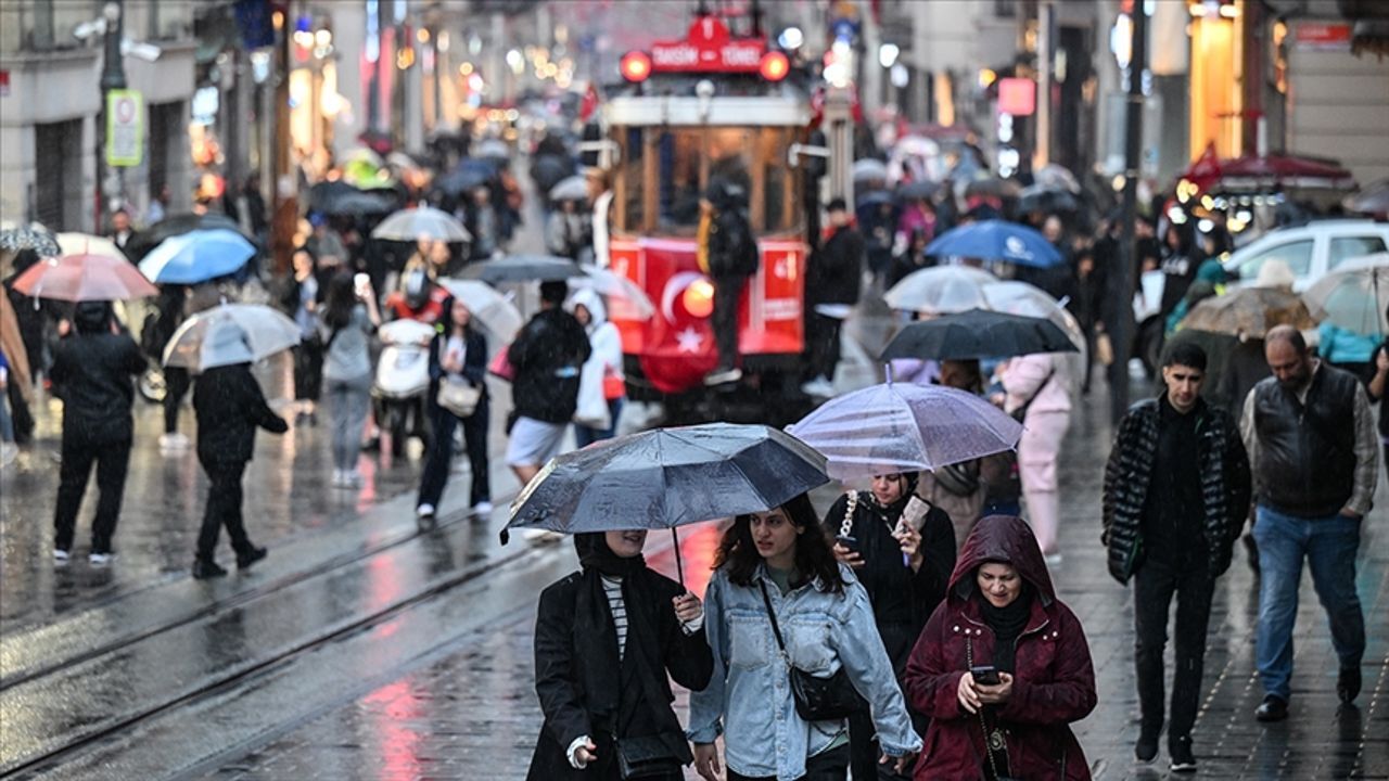 Meteoroloji saat verdi! İstanbul dahil pek çok ilde sağanak uyarısı |  Türkiye Gazetesi