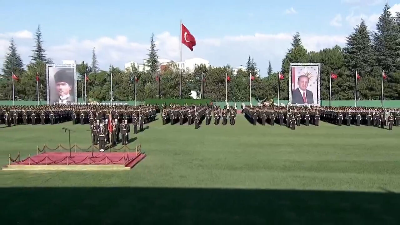 Cumhurbaşkanı Erdoğan Kara Harp Okulu Diploma Töreni'nde Filistin mesajı verdi Cumhurbaşkanı Erdoğan'dan Kara Harp Okulu Diploma Töreni'nde önemli açıklama - 1. Resim