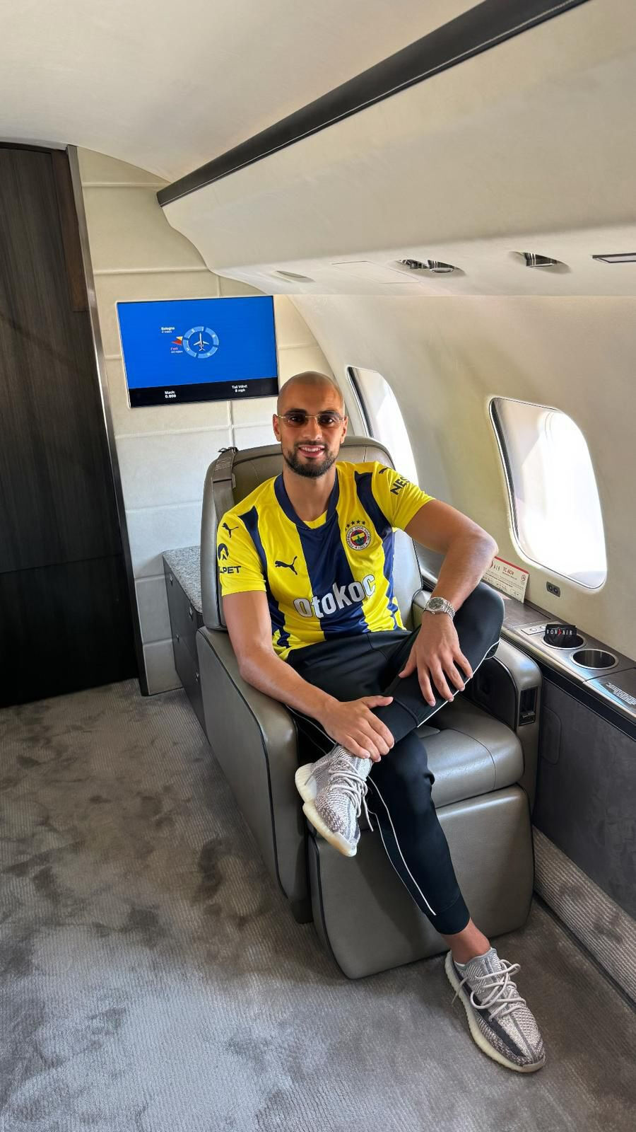 Fenerbahçe, Sofyan Amrabat transferini duyurdu! Faslı yıldız İstanbul'a geldi Fenerbahçe, Sofyan Amrabat transferini duyurdu! Faslı yıldız İstanbul'a geldi - 3. Resim