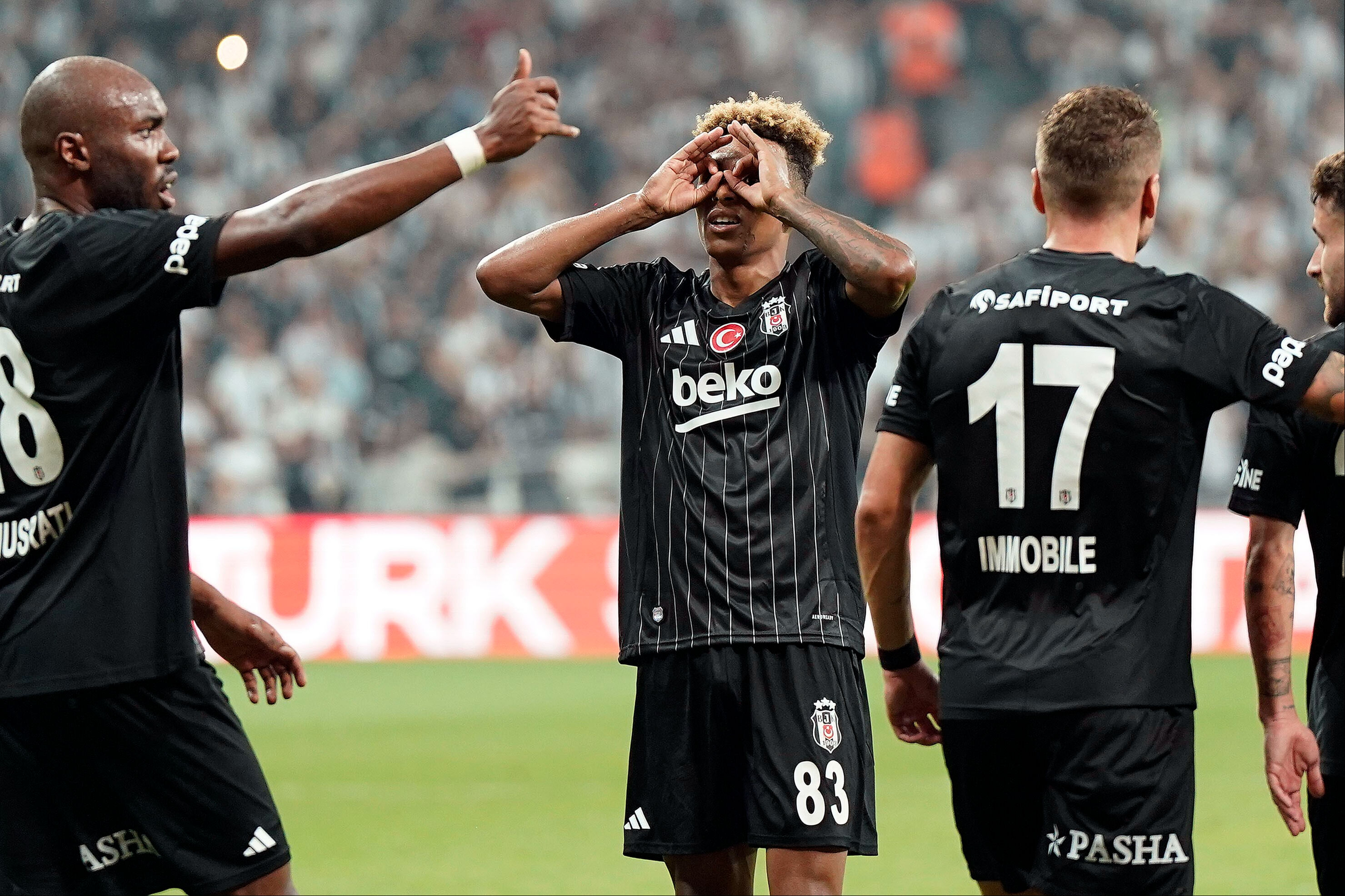 Kartal parça parça etti! Beşiktaş evinde Lugano’yu dağıttı Kartal parça parça etti! Beşiktaş evinde Lugano’yu dağıttı - 6. Resim