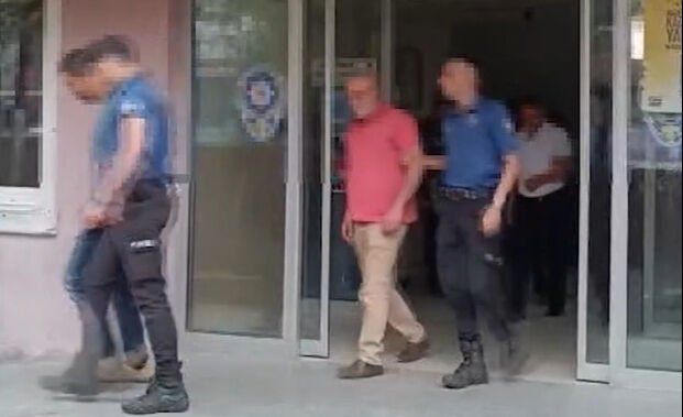 Küçükçekmece'deki ölümlü metrobüs kazası soruşturmasında 6 kişi daha gözaltına alındı - 2. Resim