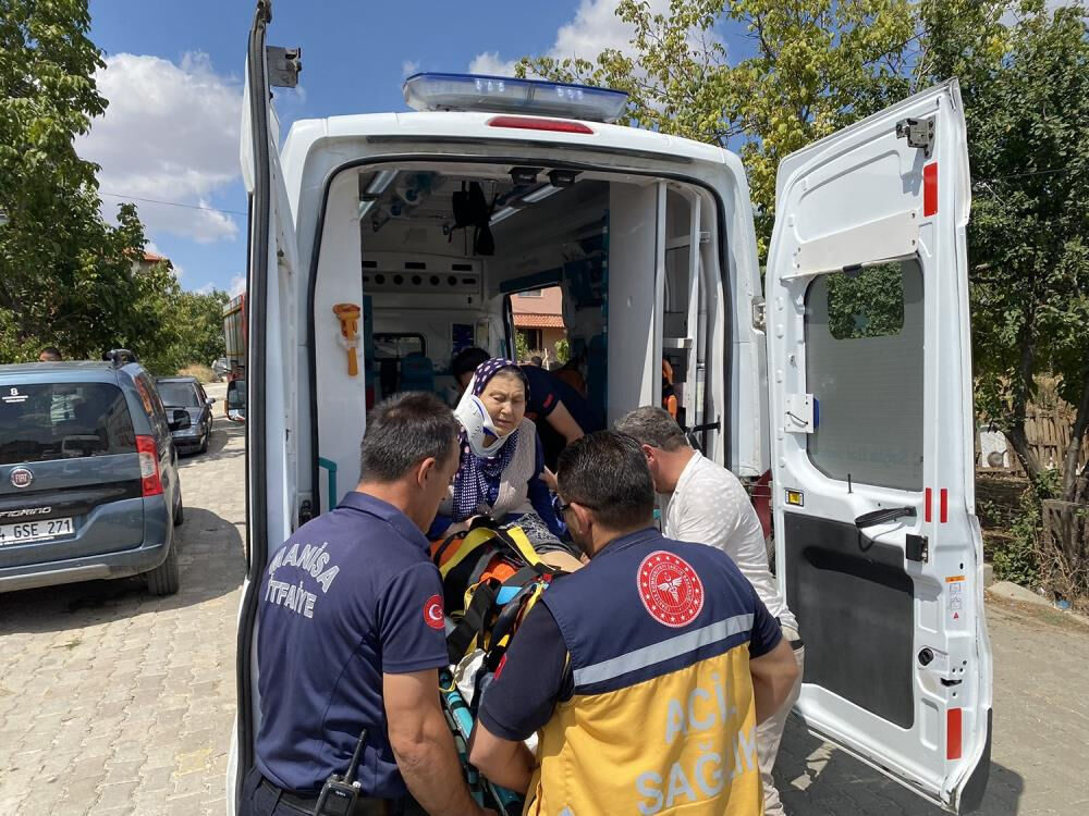 Manisa'da faciadan dönüldü! Engelli asansörü 10 metreden yere çakıldı Manisa'da faciadan dönüldü! Engelli asansörü 10 metreden yere çakıldı - 1. Resim