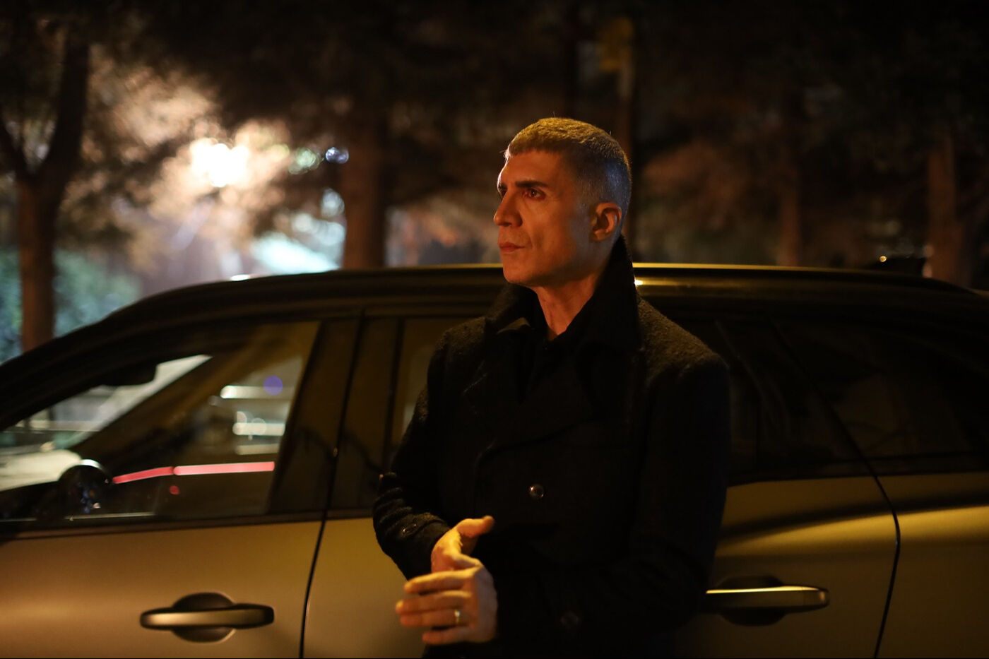 Özcan Deniz'in ailesi kaostan çıkamıyor! Bu kez küçük kardeşi konuştu: Kariyerine veda edecekti Özcan Deniz'in ailesi kaostan çıkamıyor! Bu kez küçük kardeşi konuştu: Kariyerine veda edecekti - 7. Resim