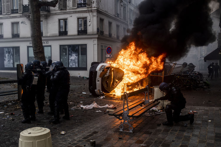 Avrupa'daki Kürtlerden PKK'ya 'isyan' bildirisi! Eli kanlı örgütün suç dosyasını tek tek anlattılar Avrupa'daki Kürtlerden PKK'ya 'isyan' bildirisi! Eli kanlı örgütün suç dosyasını tek tek anlattılar - 1. Resim