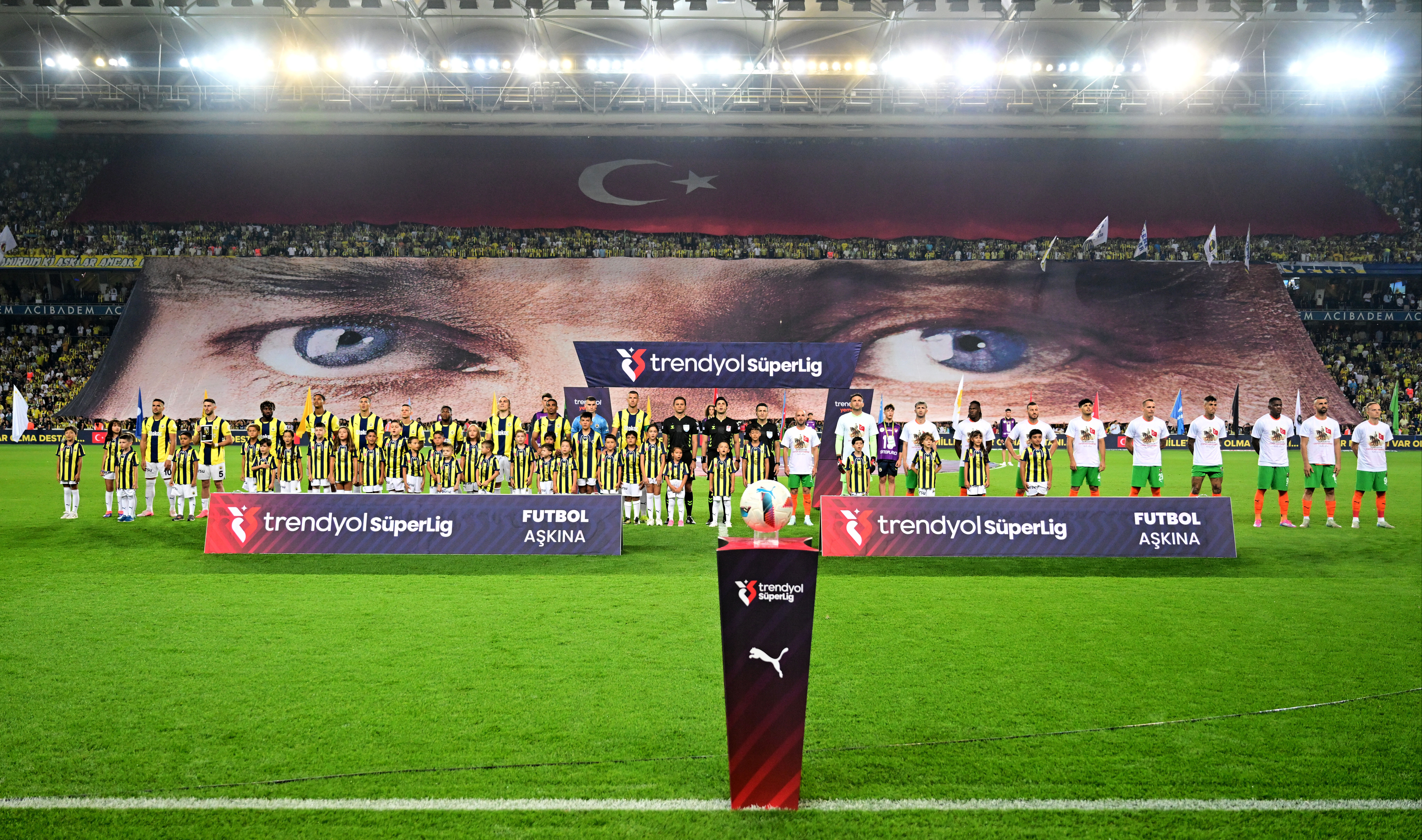 Fener’e keyifli tatiller! Alanyaspor’u farklı mağlup etti, Milli araya neşeli girdi - 2. Resim