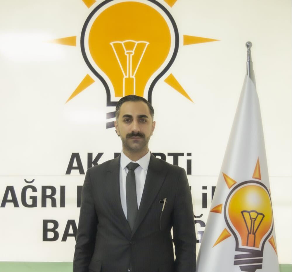 AK Parti'de değişim rüzgarı! İstifalar peş peşe geldi - 1. Resim