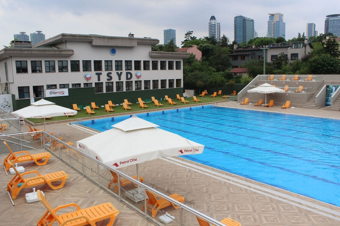 Başörtülü olduğu için tesise almayan TSYD hakkında soruşturma başlatıldı Başörtülü olduğu için tesise almayan TSYD hakkında soruşturma başlatıldı - 2. Resim