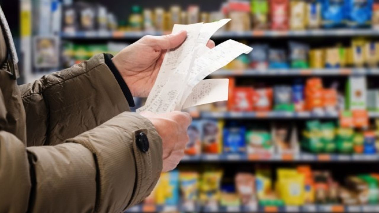 En çok bu hisseler düştü! BİST 100'ü enflasyon çarptı Milyonlar merak ediyordu! Tahminler açıklandı, enflasyon rakamları yarın  belli olacak | Türkiye Gazetesi