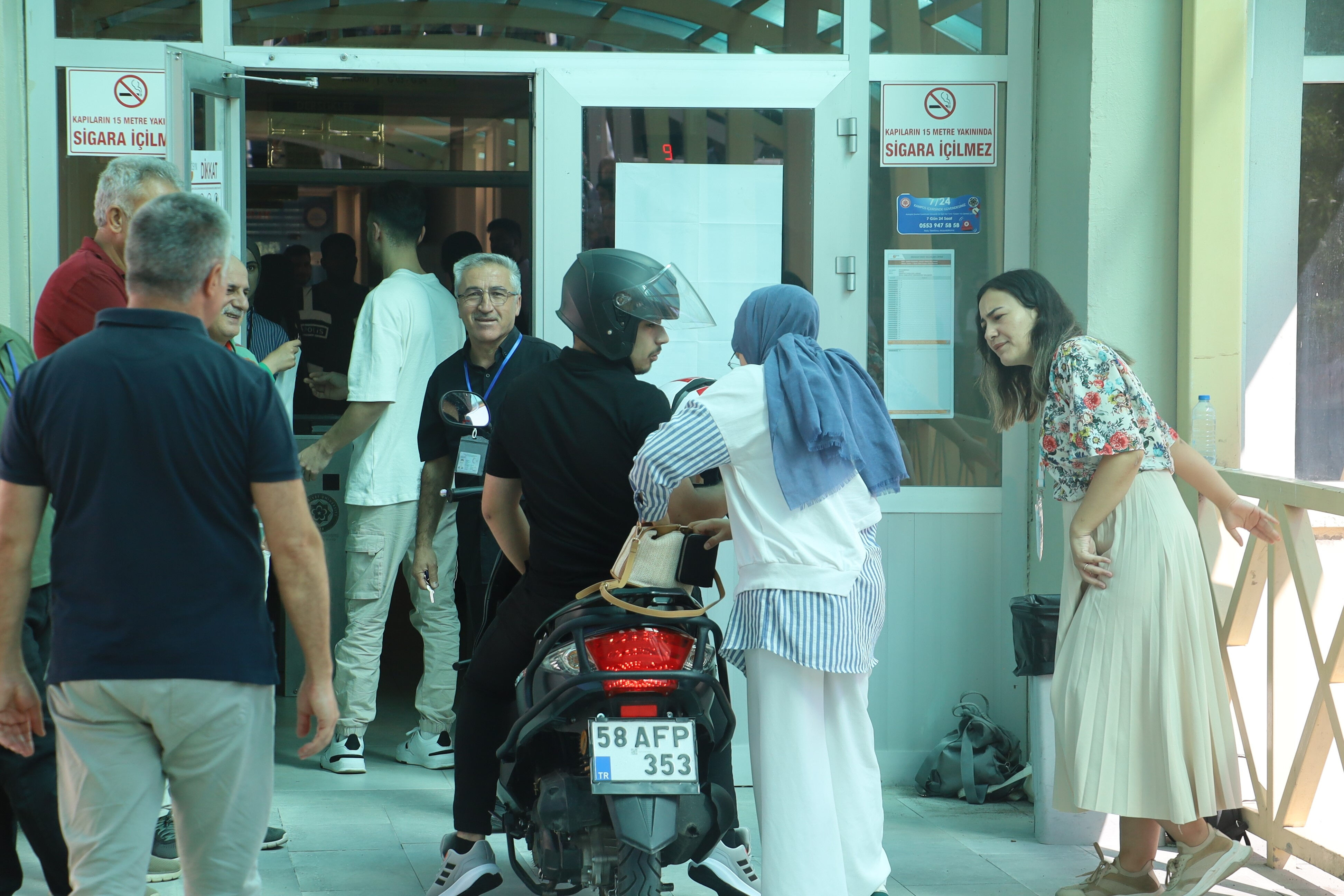 KPSS’ye geç kaldılar! Memurluk hayalleri suya düştü - 1. Resim