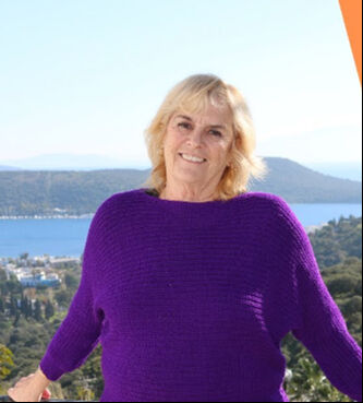 Yeşilçam'ın efsanesi Hülya Koçyiğit'in kardeşi de ünlü çıktı! - 4. Resim