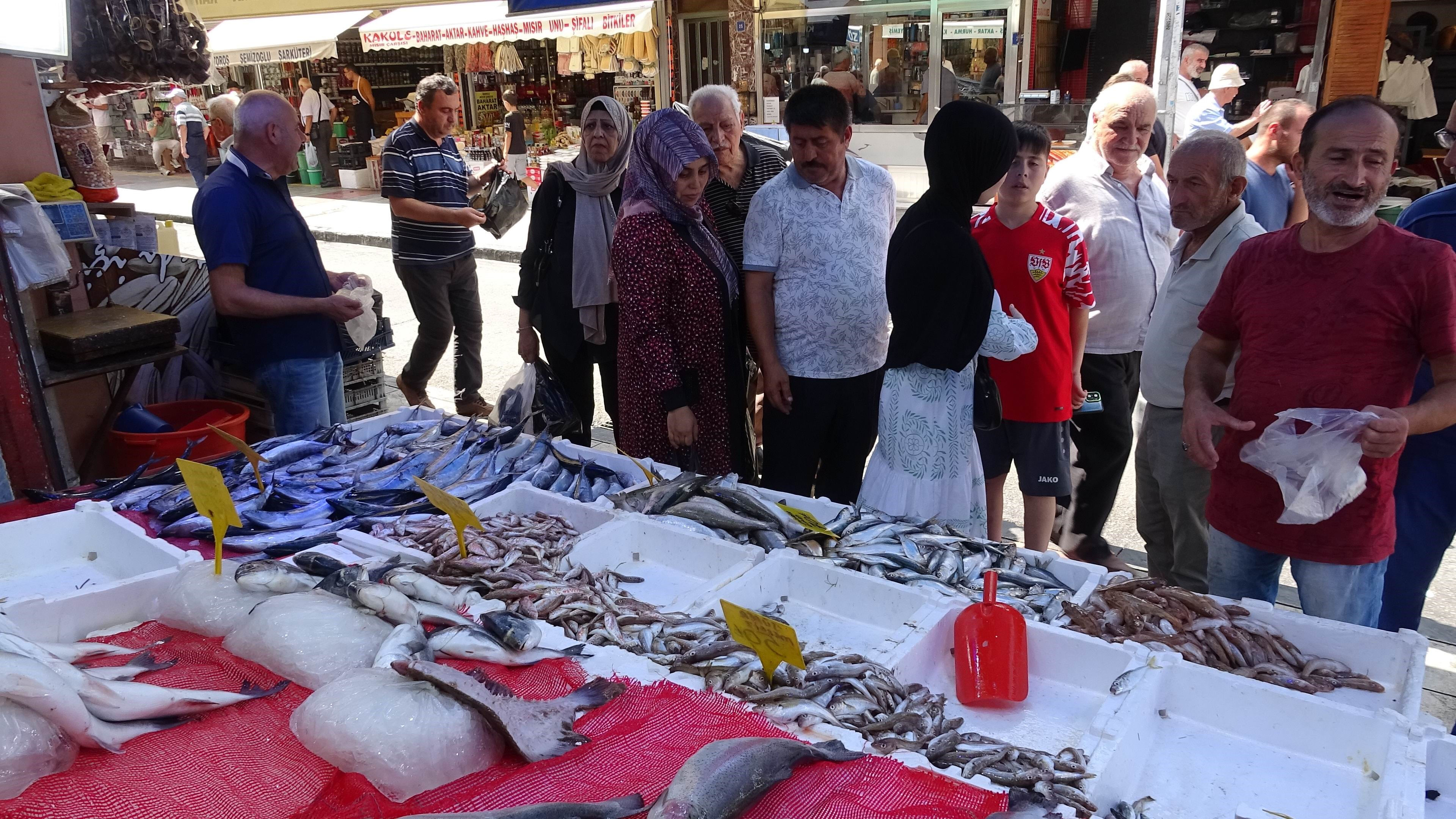Bolluk etiketlere de yansıdı! Palamut fiyatı nedeniyle kapış kapış satılıyor - 1. Resim
