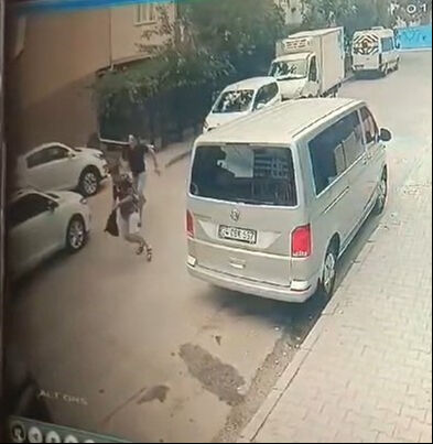 Ev sahibi, kiracısı olan polise saldırınca silahla vuruldu - 1. Resim