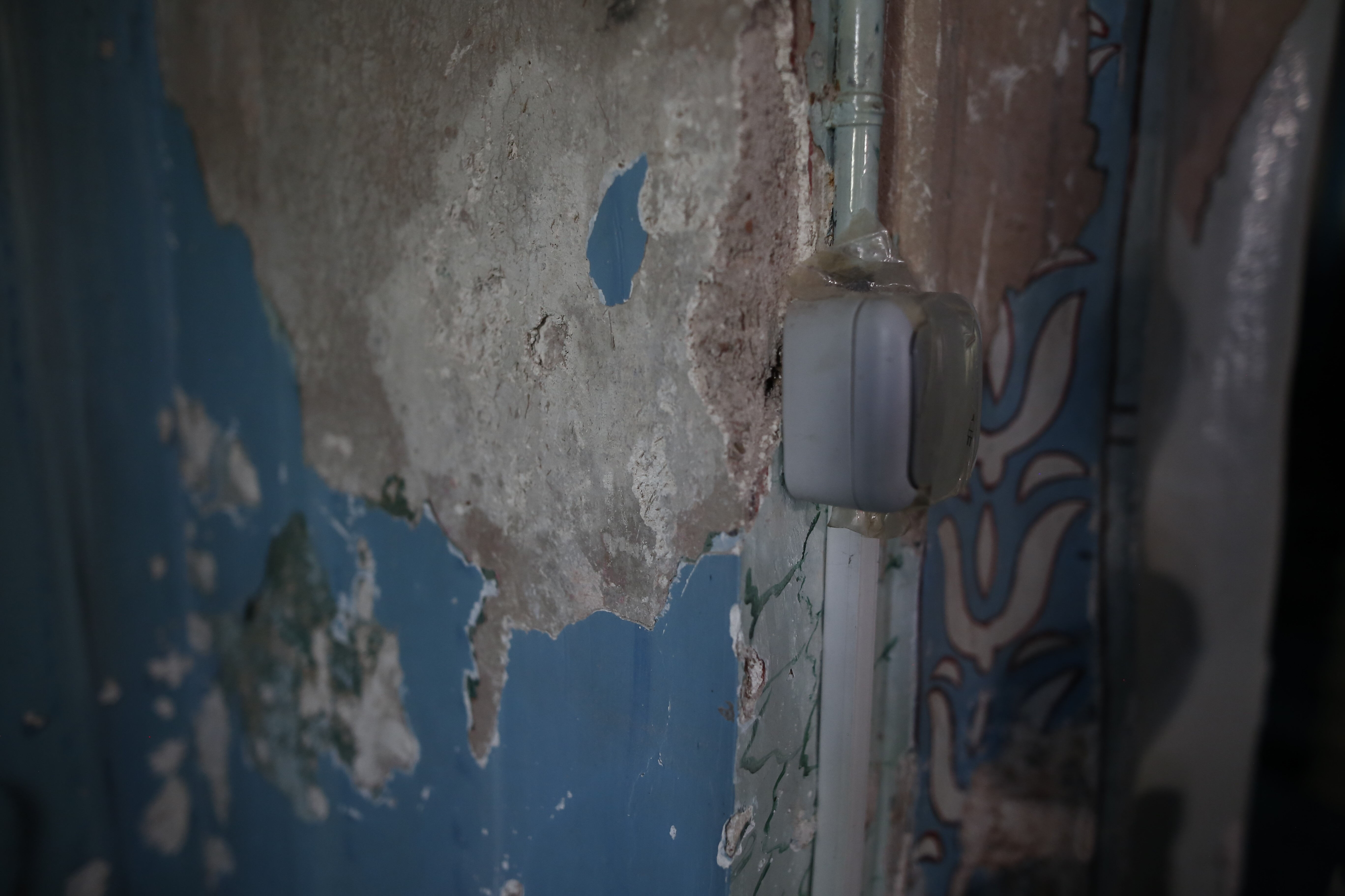 Fatih devri yadigarının mihrabı içler acısı! Yeni Bezzaz Camii'nin hali Bursa'ya yakışmadı Fatih devri yadigarının içler acısı hali görenleri üzdü! Yeni Bezzaz Camii'nin durumu Bursa'ya yakışmıyor - 1. Resim