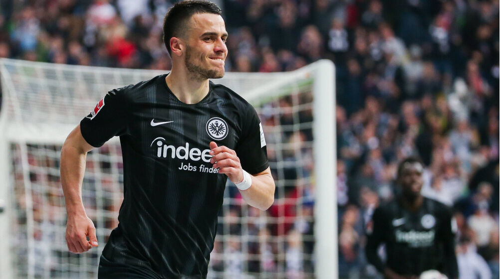 Juventus sol kanat oyuncusu Filip Kostic Sırp asıllı Juventus sol kanat oyuncusu Filip Kostic Sırp asıllı - 2. Resim