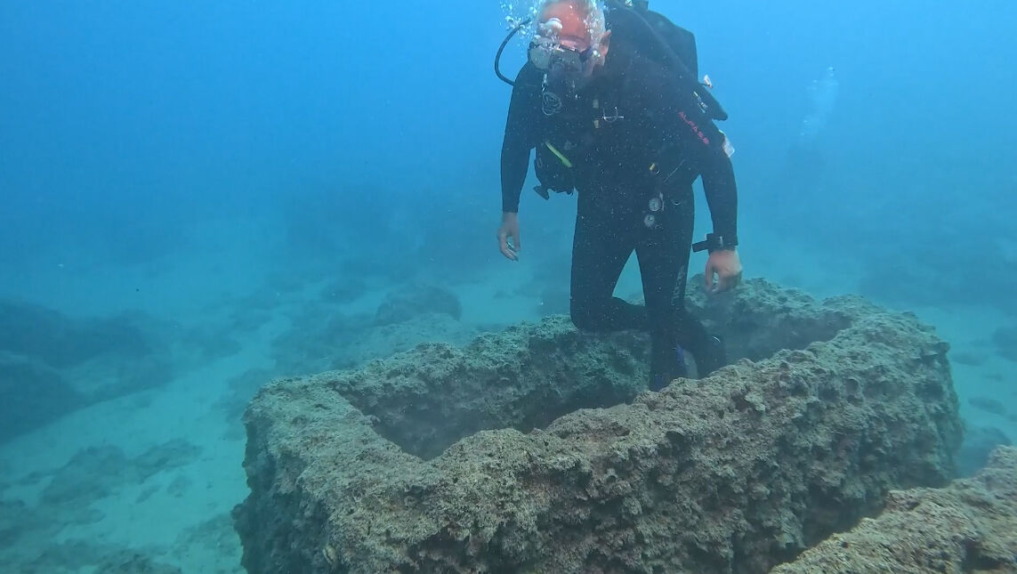 Kültür ve Turizm Bakanı Ersoy dünyanın en eski ticaret gemisi batığına dalış yaptı - 2. Resim