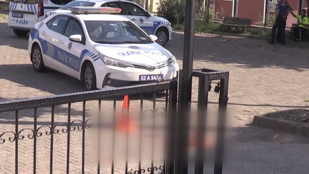 Ordu'da okulun ilk gününde yürek yakan olay! Öğretmenin aracıyla çarptığı öğrenci Miray Arslan öldü - 2. Resim