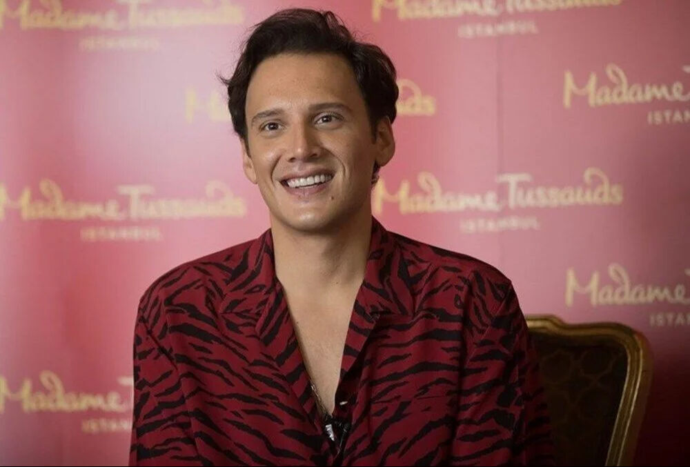 Şarkıcı Edis'in annesiyle babasının 40 yıllık evliliği bitti! - 1. Resim