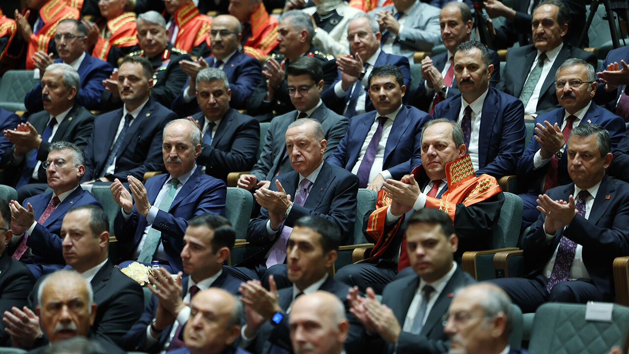 Yeni Adli Yıl Açılış Töreni... Cumhurbaşkanı Erdoğan: İki yeni uygulamayı hayata geçiriyoruz Yeni Adli Yıl Açılış Töreni... Cumhurbaşkanı Erdoğan'dan önemli açıklamalar - 1. Resim