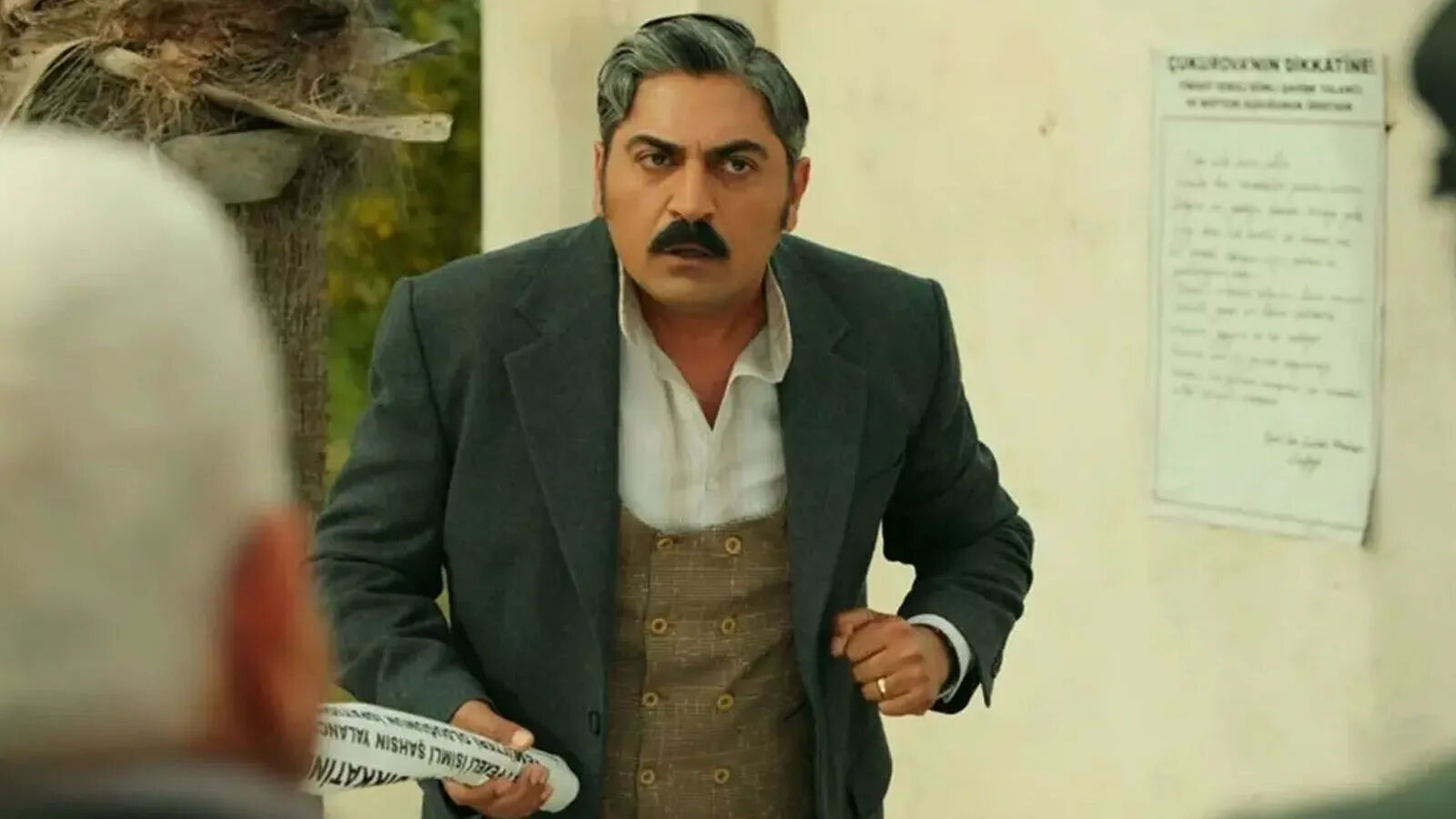 Bülent Polat'ın komşularıyla başı derde girdi! Ateş püskürdü Bülent Polat'ın Komşularıyla başı derde girdi! Ateş püskürdü - 3. Resim