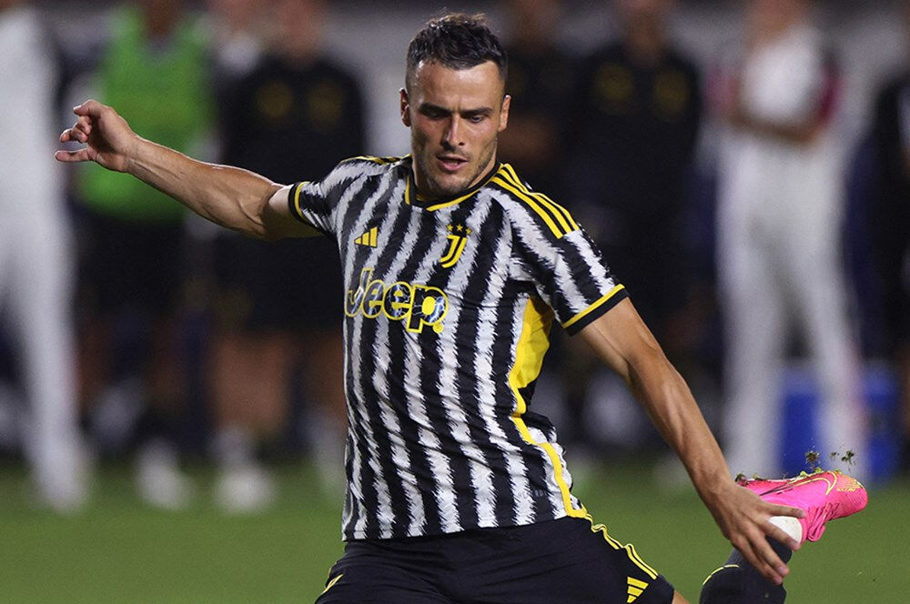 Galatasaray, Victor Osimhen'den sonra şimdi de Filip Kostic'in peşinde! - 2. Resim