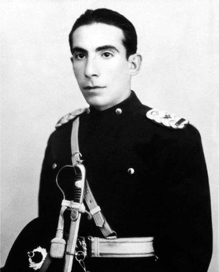 Teğmenlerin hareketi Alparslan Türkeş'in  Teğmenlerin hareketi Alparslan Türkeş'in