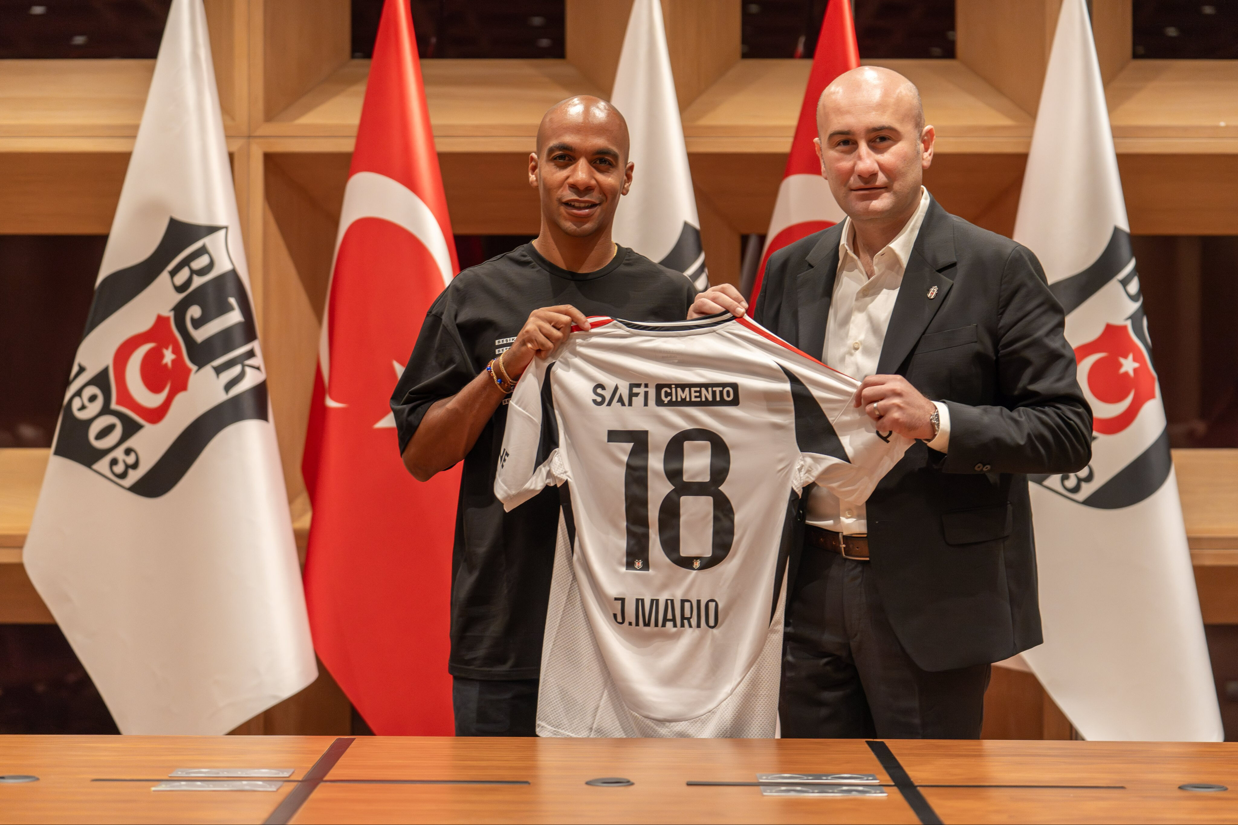 Beşiktaş duyurdu! Joao Mario imzayı attı Beşiktaş duyurdu! Joao Mario imzayı attı - 2. Resim