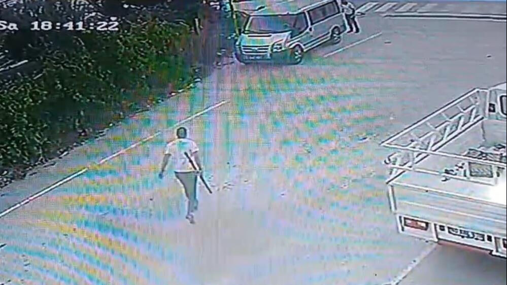 Burdur'da korkunç infaz! İş adamı ve oğlu kurşuna dizildi - 1. Resim