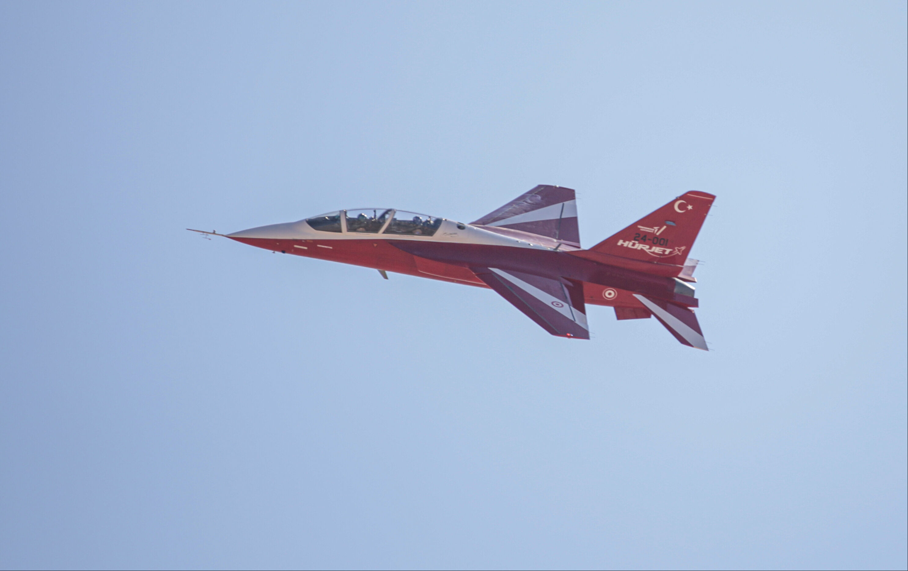 HÜRJET Mısır semalarında ilk uçuşunu gerçekleştirdi - 1. Resim