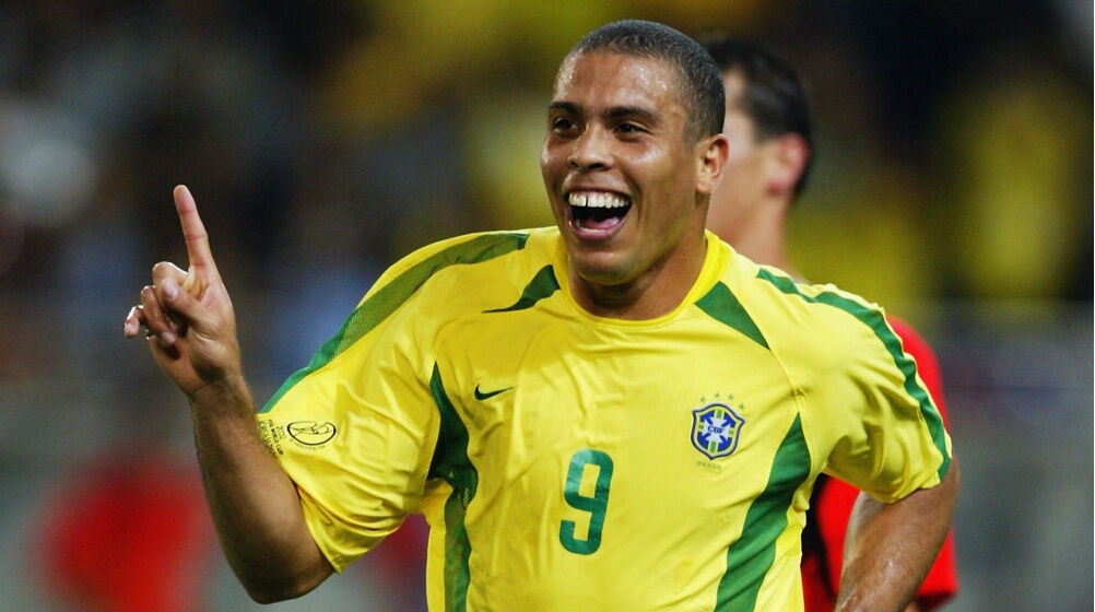 Ronaldo Nazario bugün oynasa değeri kaç para olurdu? Efsane futbolcuların bugünkü bonservis bedelleri Ronaldo Nazario bugün oynasa değeri kaç para olurdu? Efsane futbolcuların bugünkü bonservis bedelleri - 2. Resim
