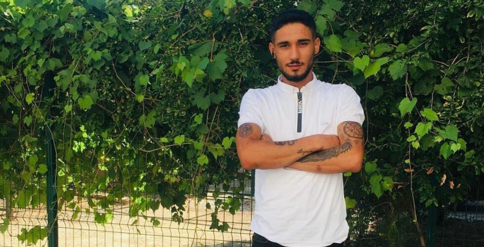 Adana' Yüreğir'de sokakta sohbet eden gençlere EYP ile saldırı - 3. Resim